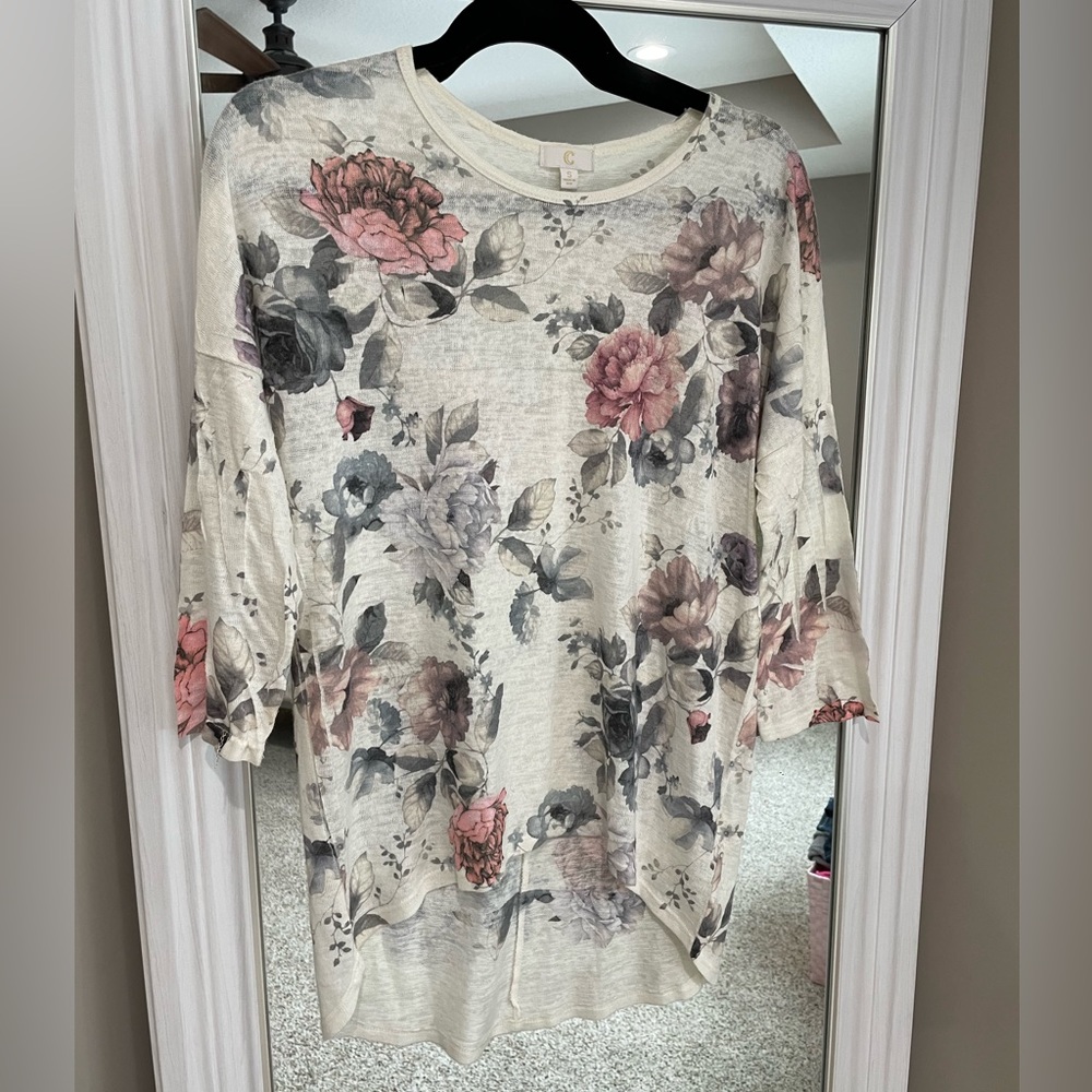 Charming Charlie floral top